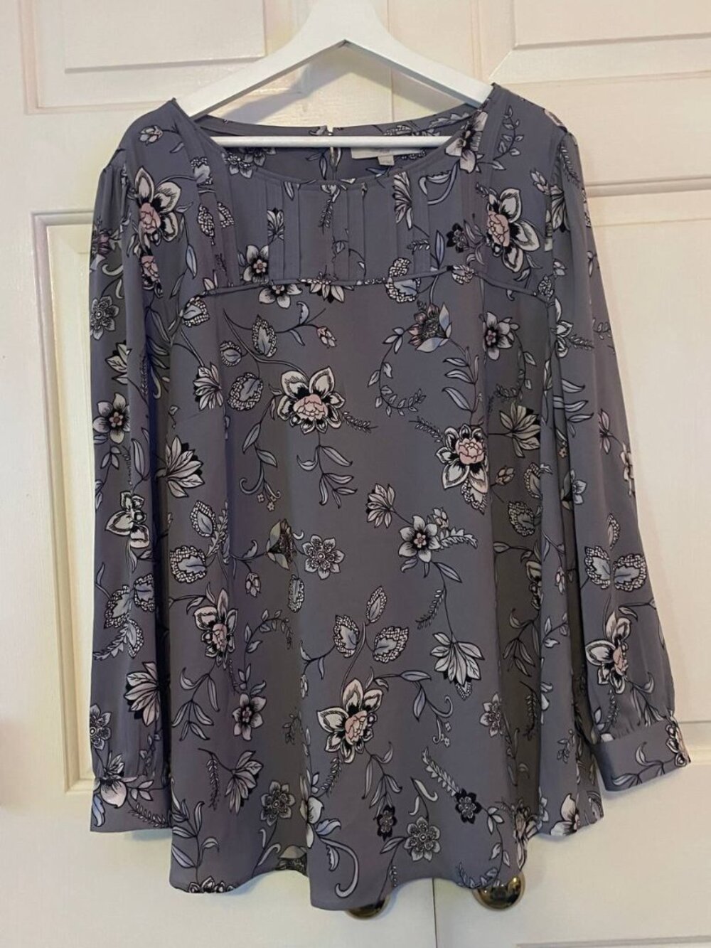 LOFT PLUS 24 Floral Pintuck Blouse - Romantic Soft Girl Aesthetic Top